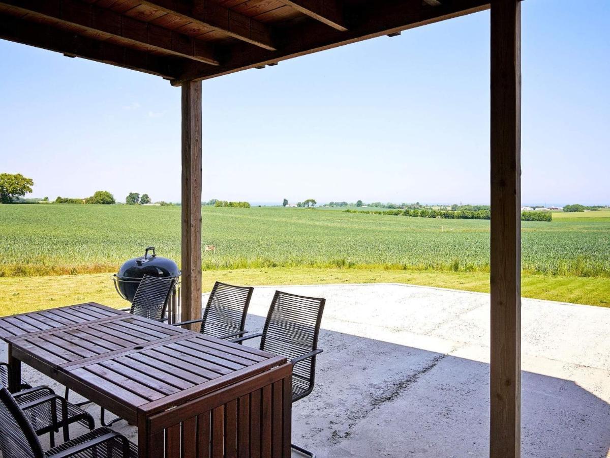 6 Person Holiday Home In Сванеке Екстер'єр фото